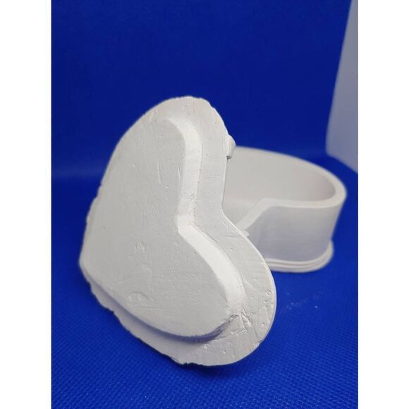 Raw Plaster Heart Trinket Box - Picture 9 of 12